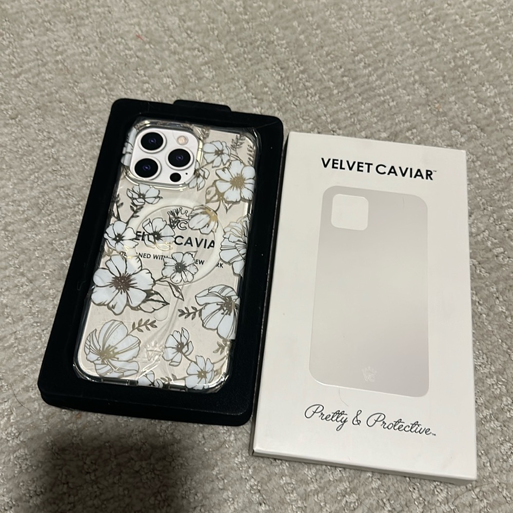 BN Velvet Caviar Case